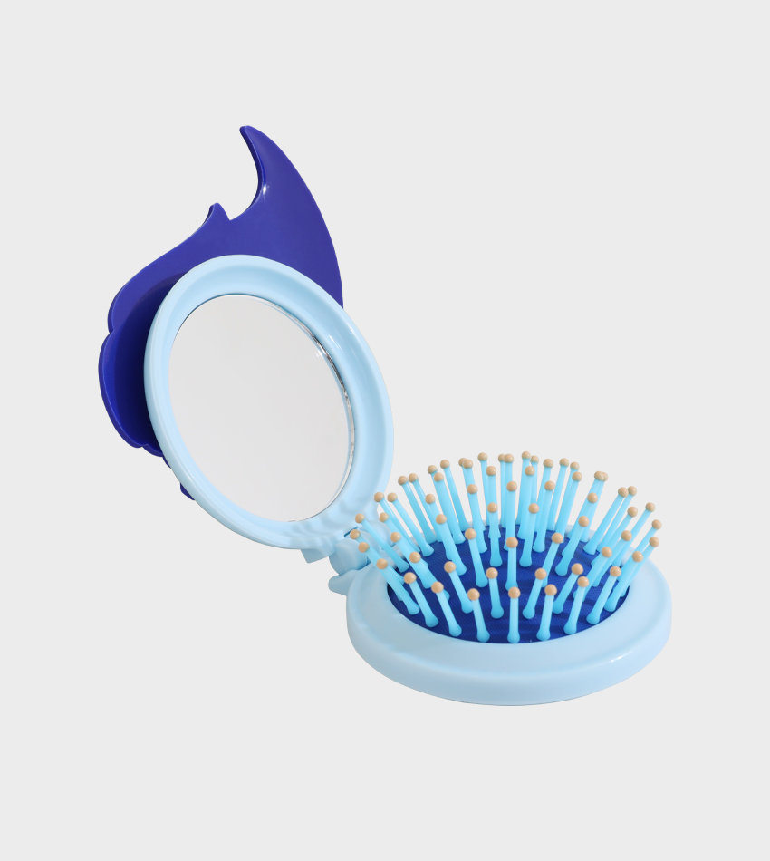 فرشاة ومرآةGB5477